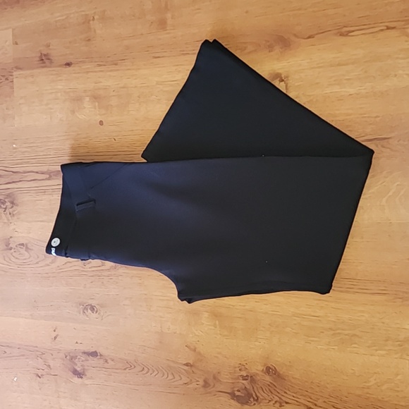 Betabrand black pants size Medium s-petite - Picture 6 of 9